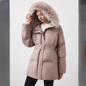 Lancy Oversized Pink Belted White Goose Down Puffer Jacket with Fox Fur Hood